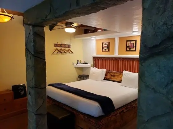 Standard Oda, 1 Büyük (Queen) Boy Yatak (Chalet Kilauea Hotel)