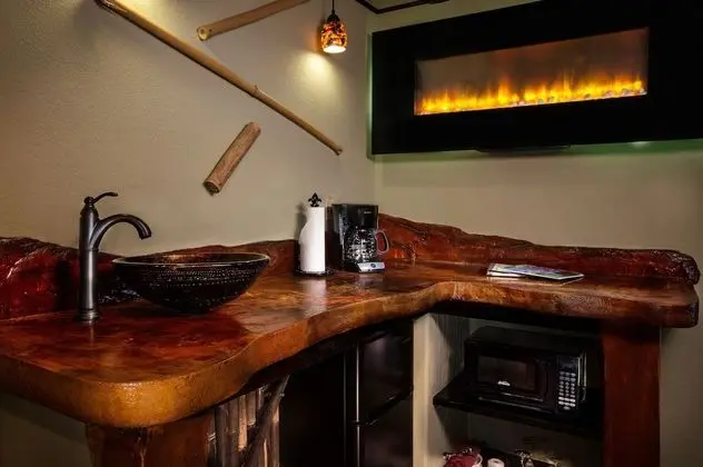 Standard Oda, 1 Büyük (Queen) Boy Yatak (Chalet Kilauea Hotel)