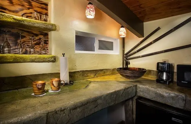 Standard Oda, 1 Büyük (Queen) Boy Yatak (Chalet Kilauea Hotel)