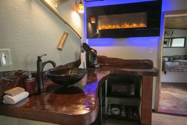 Standard Oda, 1 Büyük (Queen) Boy Yatak (Chalet Kilauea Hotel)