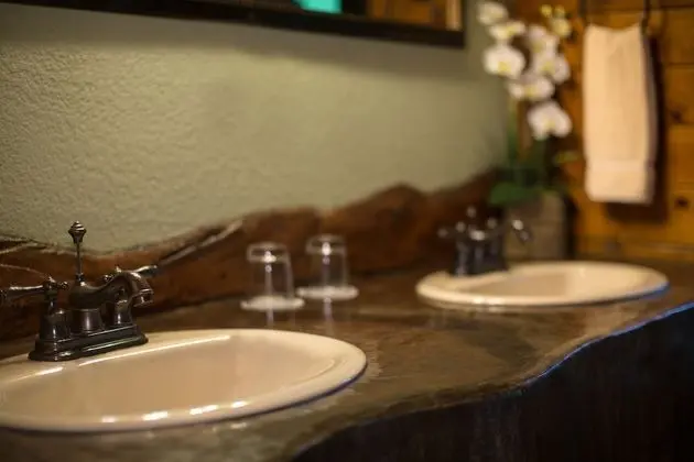 Standard Oda, 1 Büyük (Queen) Boy Yatak (Chalet Kilauea Hotel)