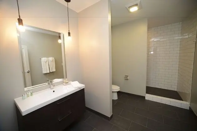 Luxury Room, 2 King Beds, Lake View