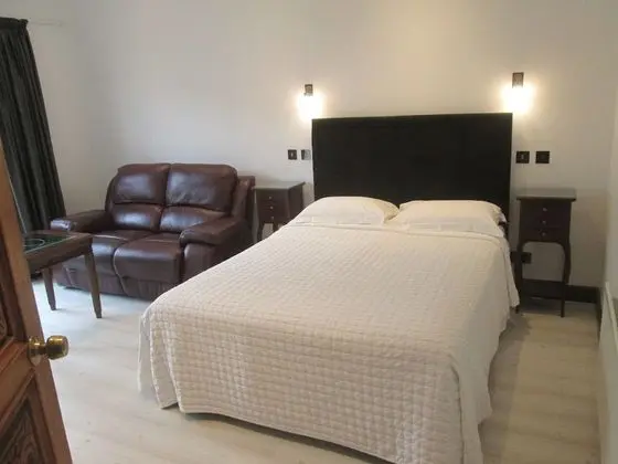 Comfort Tek Büyük Yataklı Oda, 1 Büyük (Queen) Boy Yatak, Banyolu/Duşlu, Avlu