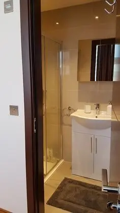 Family Dört Kişilik Oda