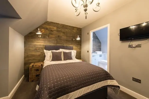 Comfort Tek Büyük Yataklı Oda, 1 Çift Kişilik Yatak