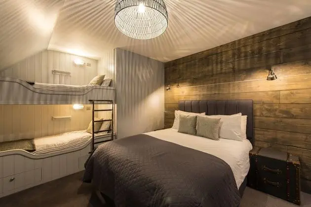 Family Oda, Birden Çok Yatak