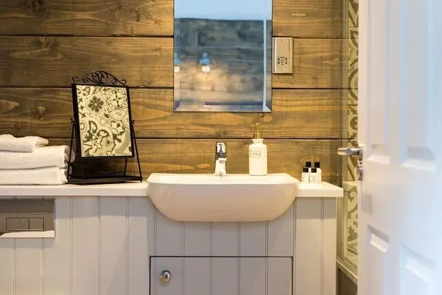 Luxury Tek Büyük Yataklı Oda, 1 En Büyük (King) Boy Yatak