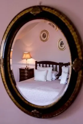 Deluxe Tek Büyük Yataklı Oda, 4 Yatak Odası, Sigara İçilmez, Bahçe Manzaralı