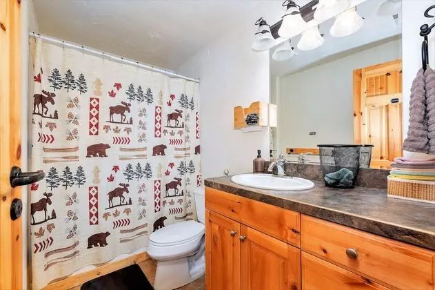 Family Dört Kişilik Oda, Birden Çok Yatak, Ortak Banyo (Wolf, Balcony)