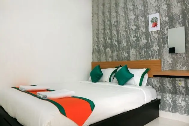 Standard Tek Büyük Yataklı Oda