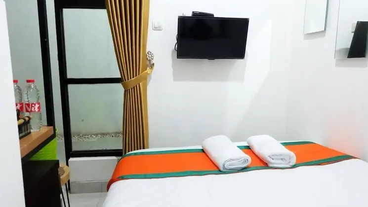 Standard Tek Büyük Yataklı Oda