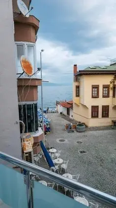 Denız manzaralı oda