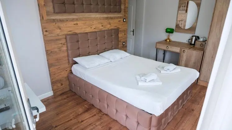 Denız manzaralı oda