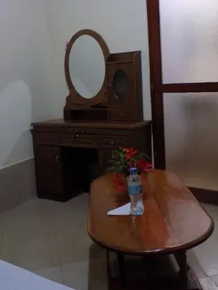 Üç Kişilik Oda, Bahçe Manzaralı