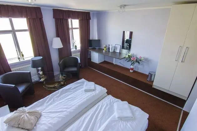 Superior Tek Büyük veya İki Ayrı Yataklı Oda