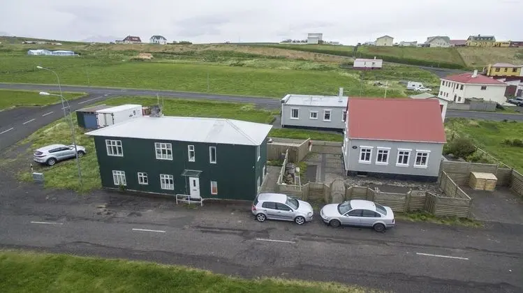 Tek Büyük veya İki Ayrı Yataklı Oda, Ortak Banyo