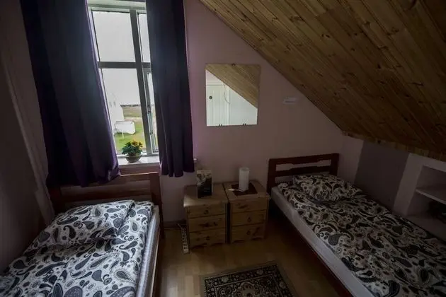 Tek Kişilik Oda, Ortak Banyo