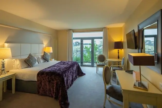 Deluxe Tek Büyük Yataklı Oda (Adults Only)