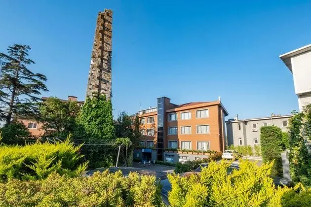 Park Manzaralı Çift Kişilik Oda