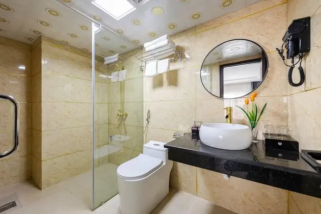 Deluxe Üç Kişilik Oda