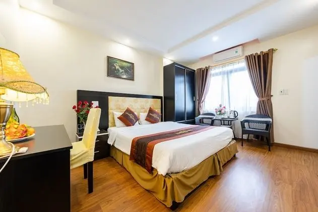 Economy Tek Büyük veya İki Ayrı Yataklı Oda, Şehir Manzaralı