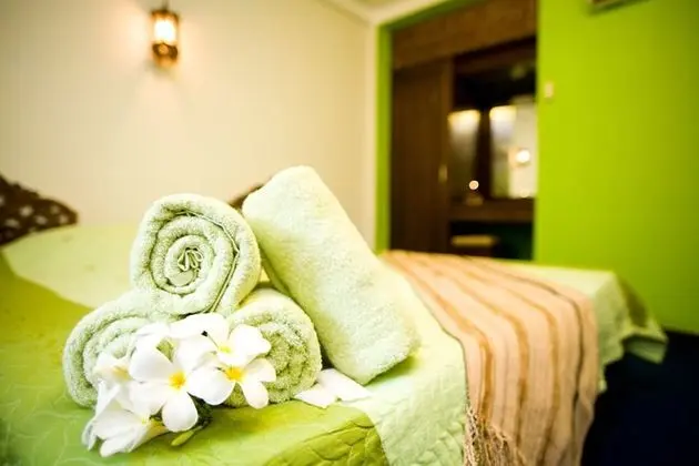 Superior Air con. room