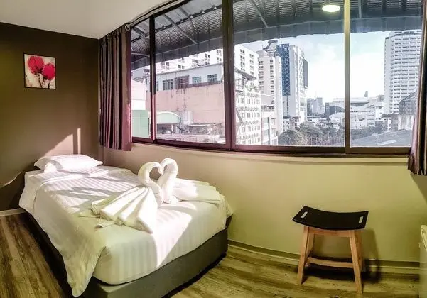Deluxe Tek Büyük veya İki Ayrı Yataklı Oda