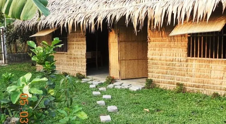 Bungalow Double (Included 3 meals & Floating Market Tour)