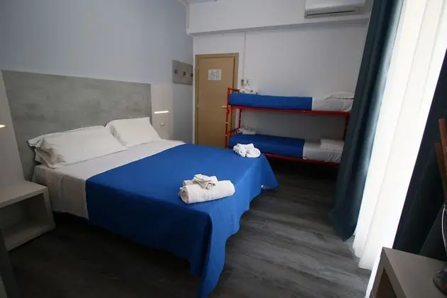 Dört Kişilik Oda