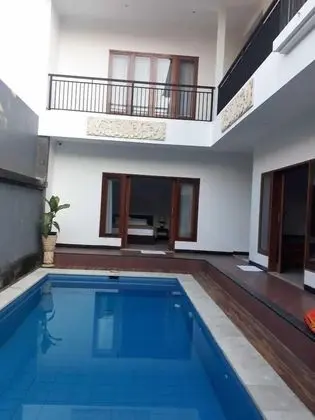 Family Villa, 3 Yatak Odası, Kişiye Özel Havuzlu