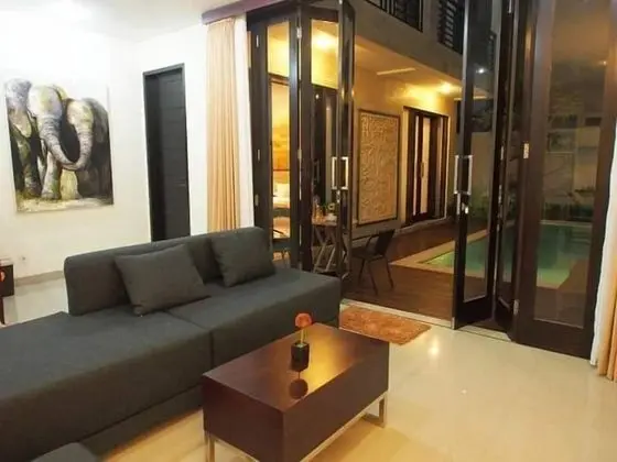 Family Villa, 4 Yatak Odası, Kişiye Özel Havuzlu