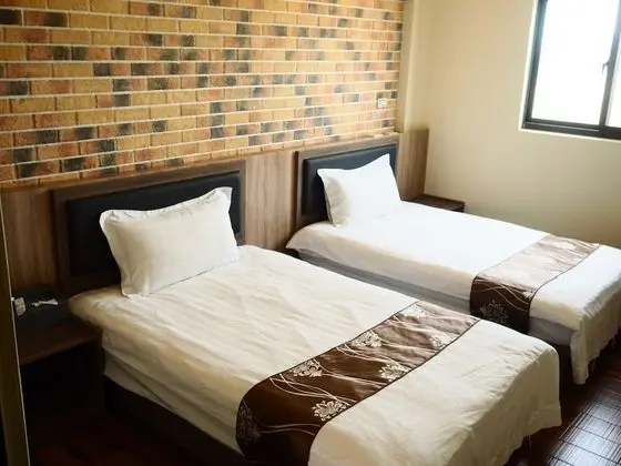 Basic Oda, 2 Tek Kişilik Yatak