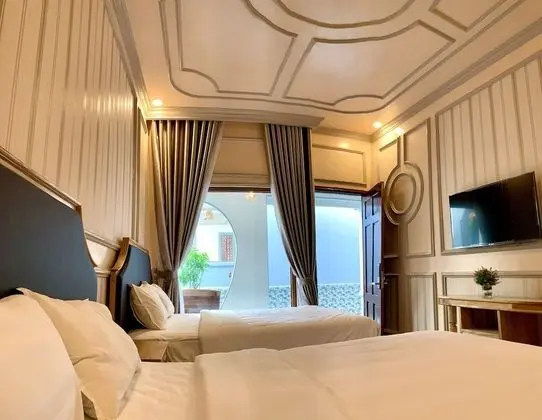 Deluxe İki Ayrı Yataklı Oda, Havuz Manzaralı