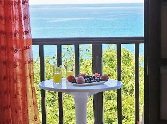 Stüdyo, Deniz Manzaralı