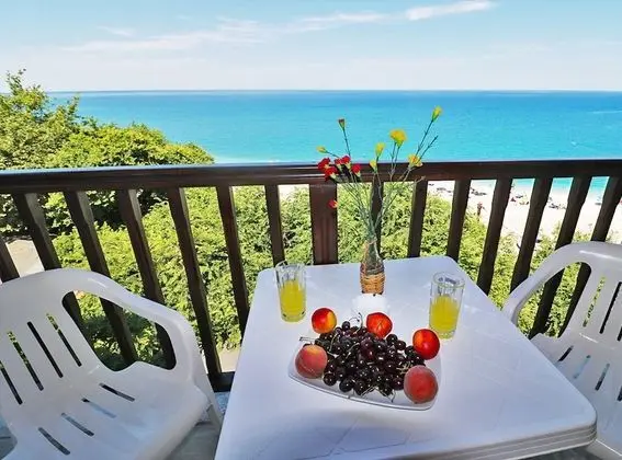 Stüdyo, Deniz Manzaralı