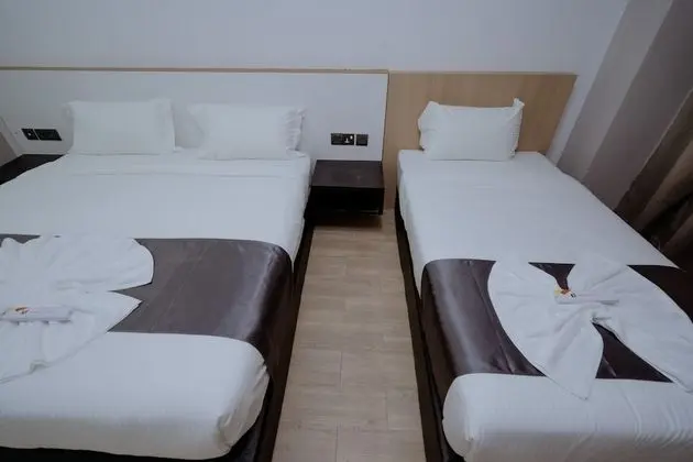 Deluxe Üç Kişilik Oda