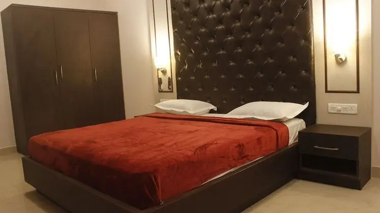 Exclusive Oda, 1 En Büyük (King) Boy Yatak, Özel Banyo