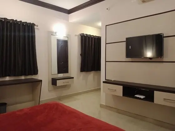 Exclusive Oda, 1 En Büyük (King) Boy Yatak, Özel Banyo