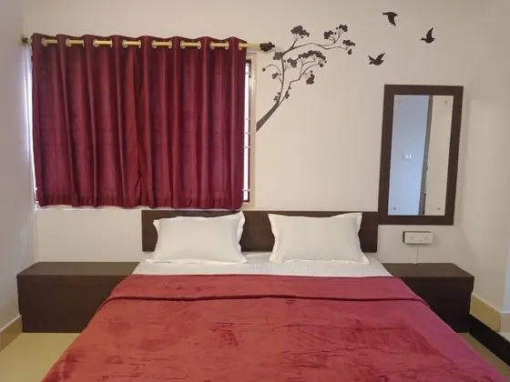 Standard Oda, 1 En Büyük (King) Boy Yatak, Özel Banyo