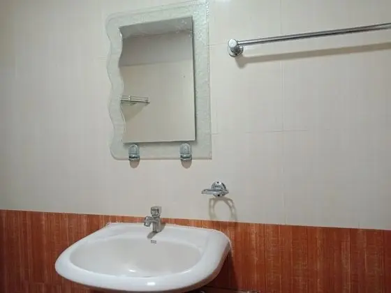 Standard Oda, 1 En Büyük (King) Boy Yatak, Özel Banyo