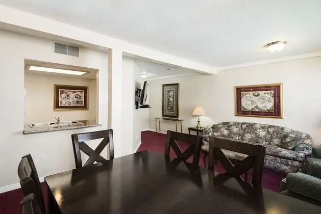 1 Bedroom Condominium