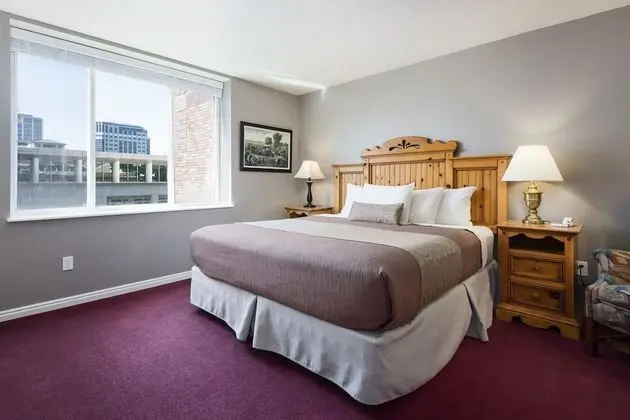 2 Bedroom Condominium