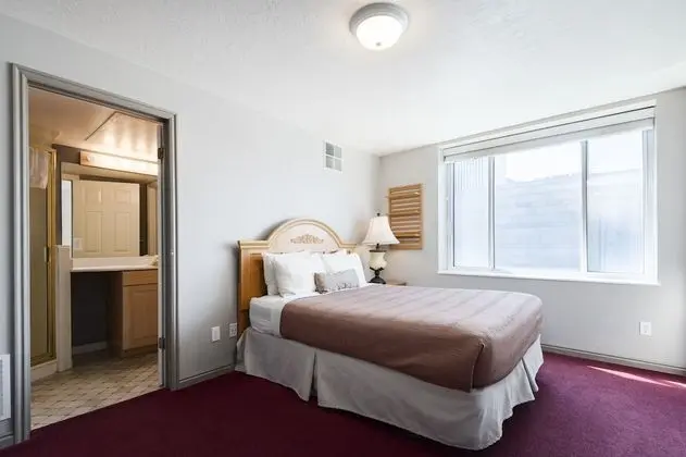 2 Bedroom Condominium