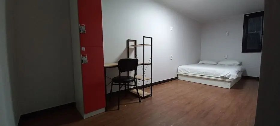 Standard Tek Büyük Yataklı Oda, Ortak Banyo