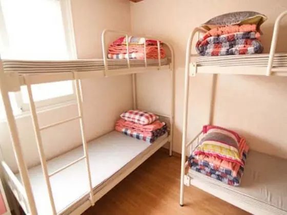 Dörtlü With Shared Bathroom