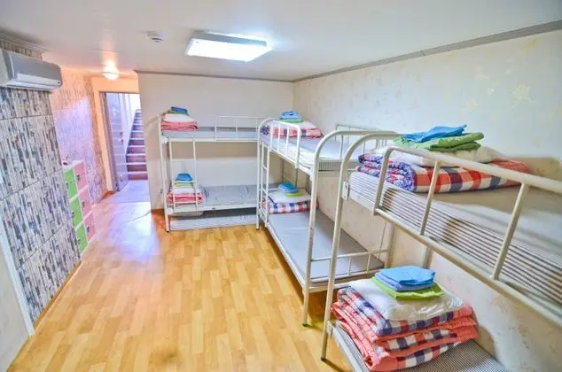 Yatakhanede Yatak With Shared Bathroom