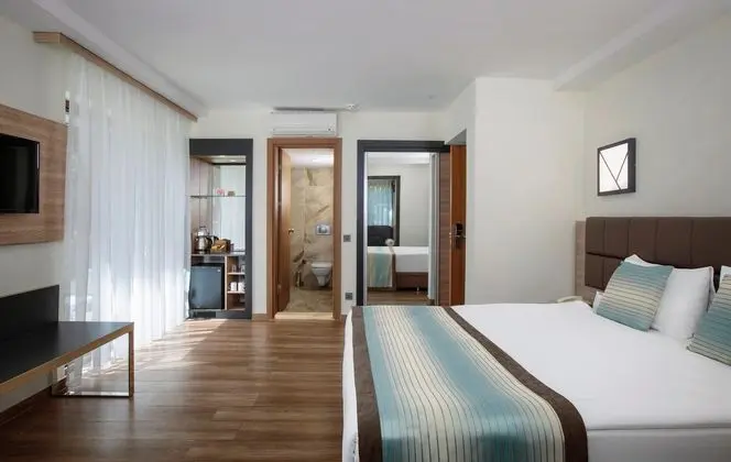 https://images.etstur.com/files/images/hotelImages/TR/50201/l/Kimeros-Park-Holiday-Village-Oda-301250.jpg