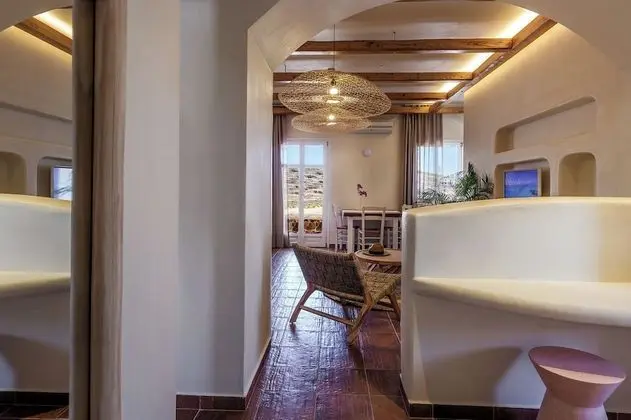 Stüdyo, Deniz Manzaralı