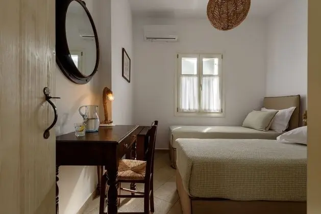 House, 2 Bedrooms (Elizabeth)