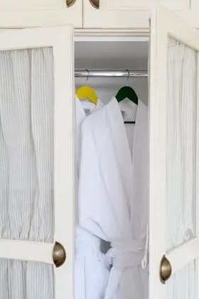 House, 2 Bedrooms (Elizabeth)